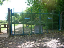 Sep 2013: Pyle Hill gate